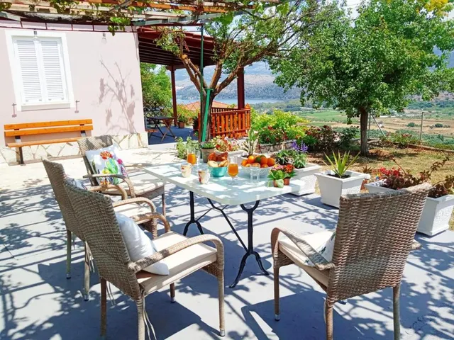 Maria's Cottage House