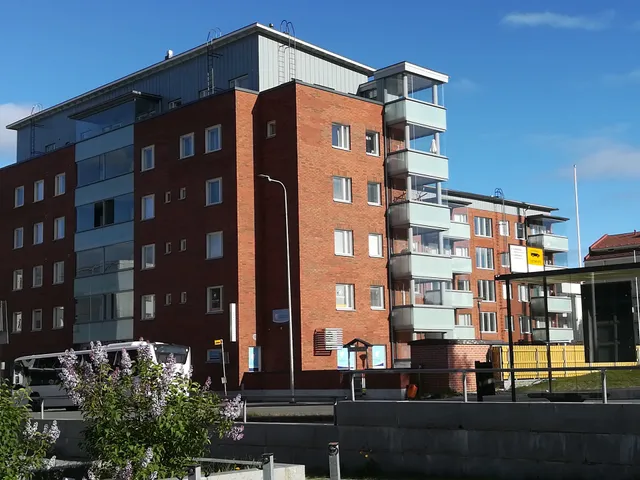 Arctic Oasis Apartments