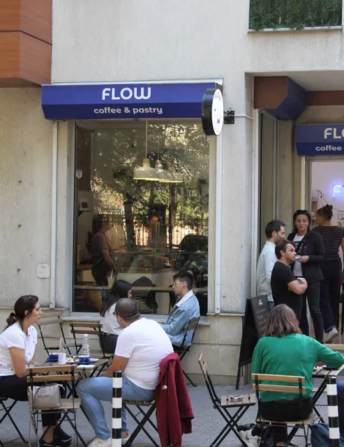 FLOW Coffee and Pastry