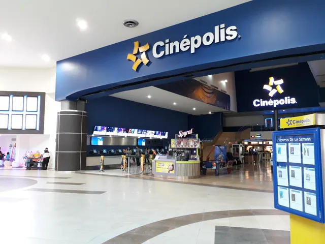 Cinépolis Plaza Sendero Las Torres