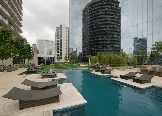 Gables Park 17 - Dallas