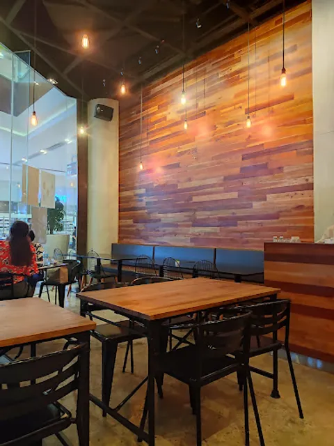 Brique Modern Kitchen