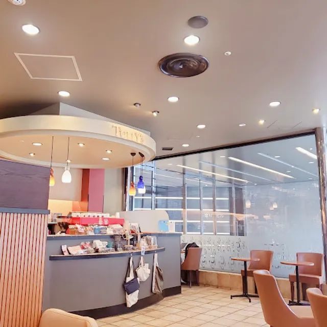 Tully’s Coffee Shinjuku NS Building