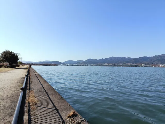 湖岸緑地 帰帆島1