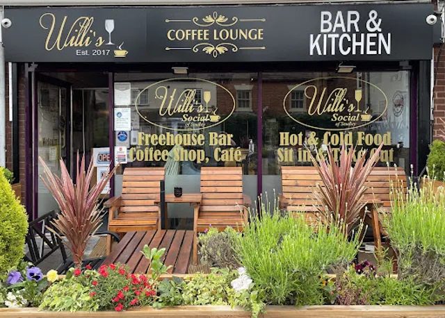Willi's Coffee Shop, Bar & Kitchen