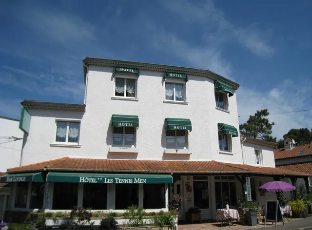 Hôtel les Tennis Men - La Baule