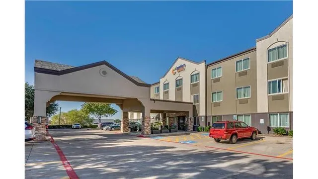 Comfort Suites The Colony - Plano West