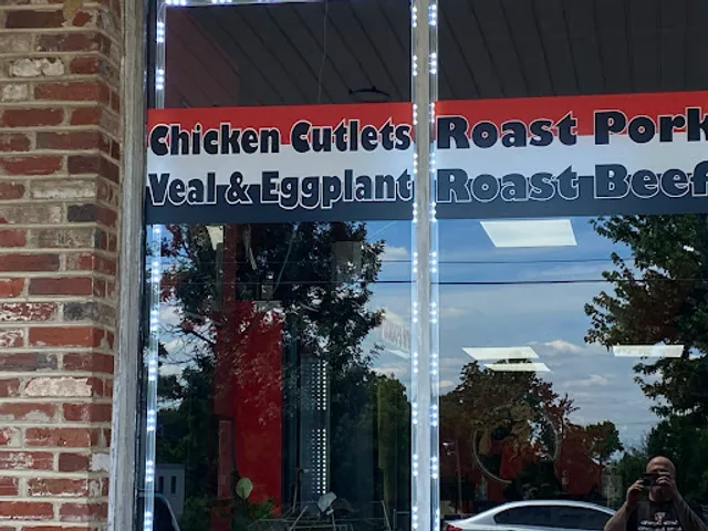 Guido's Steaks & Pizza