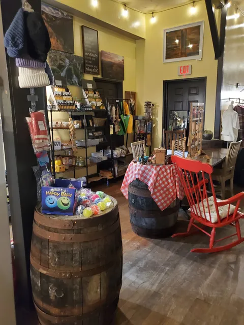 Happy & More Bakery & Cafe