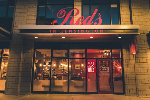 Red's Diner in Kensington
