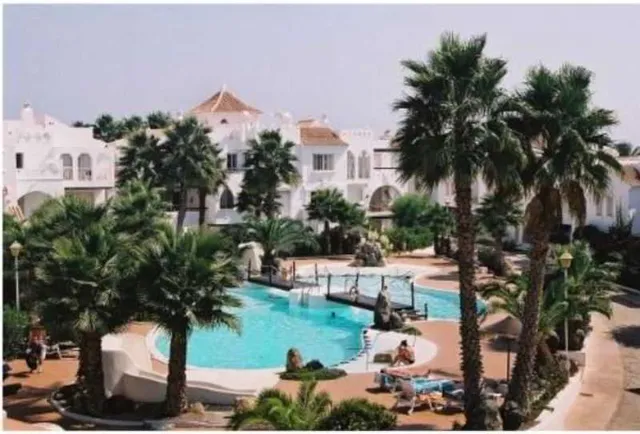 Apartamentos Golf Center Pueblo