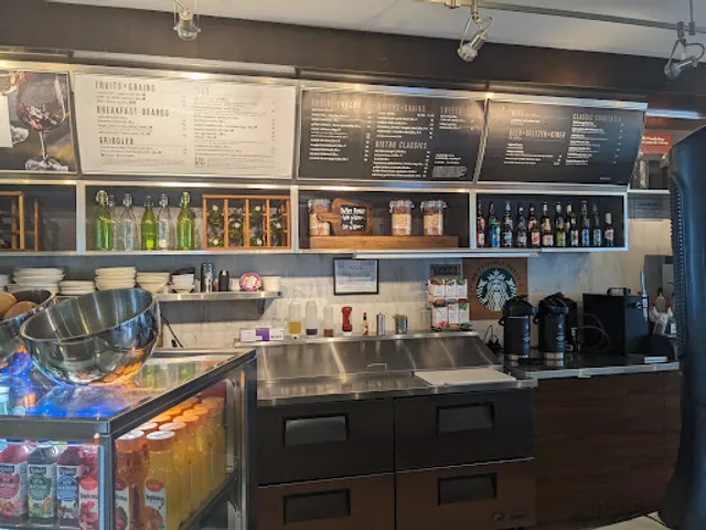 The Bistro - Eat. Drink. Connect.®