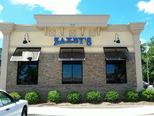 Zaxbys Chicken Fingers & Buffalo Wings