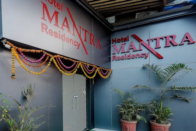 OYO 19918 Hotel Mantra Residency