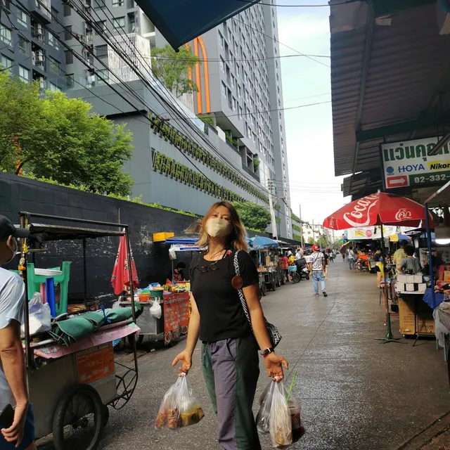 Bang Chak Market