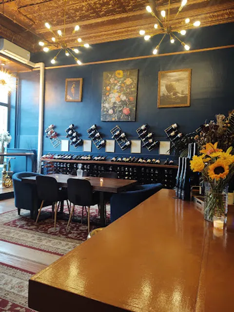 VINIFERA New York - Geneva Flagship