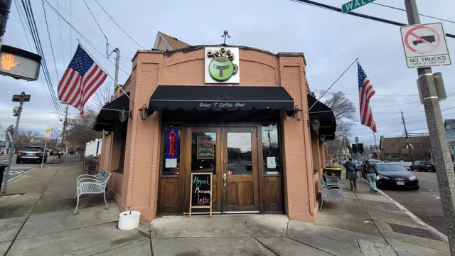 Green T Coffee Shop - Rozzie