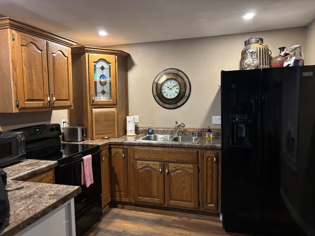 Katie's Lake Road Cabin