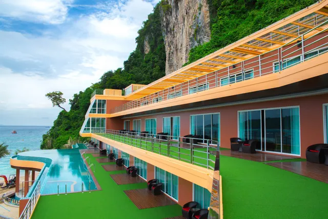 Phi Phi Cliff Beach Resort