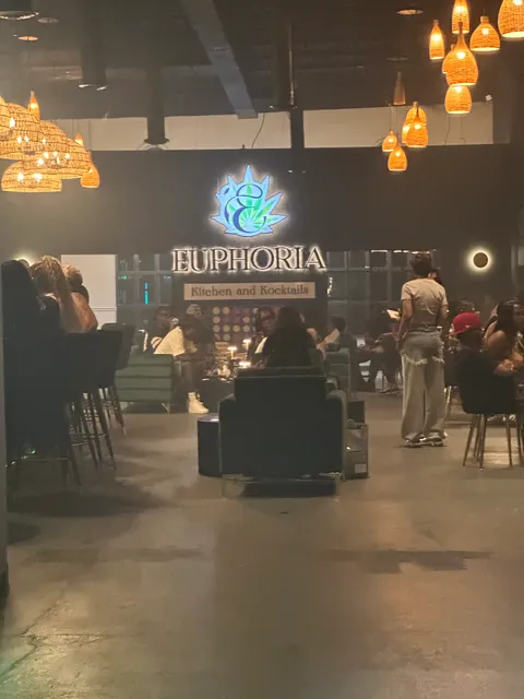 Euphoria Kitchen and Kocktails