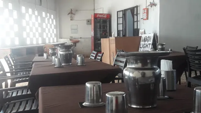 Moonlight Veg Restaurant
