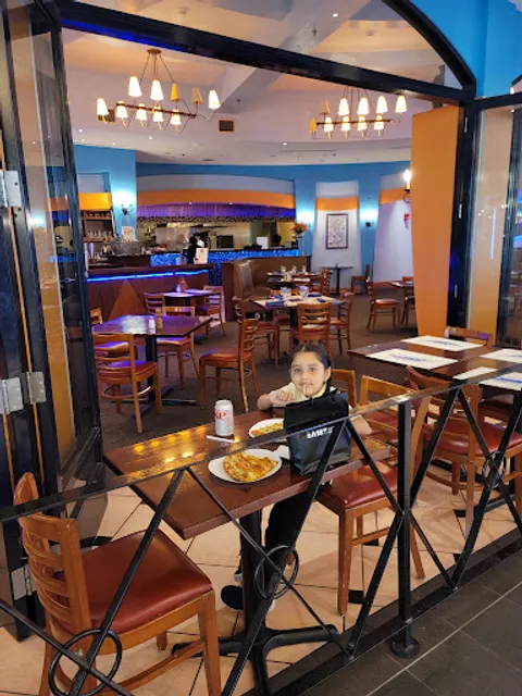 Olivos Mediterranean Bar & Grill