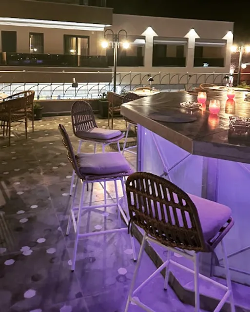 MONE Restaurant - Wine-Bar & Pizza