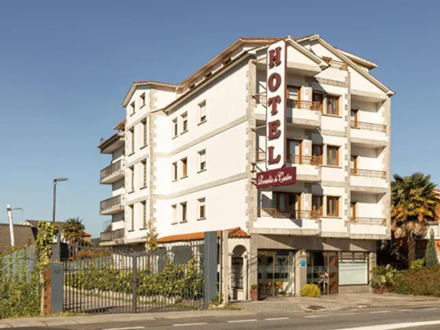 Hotel Rosalia De Castro