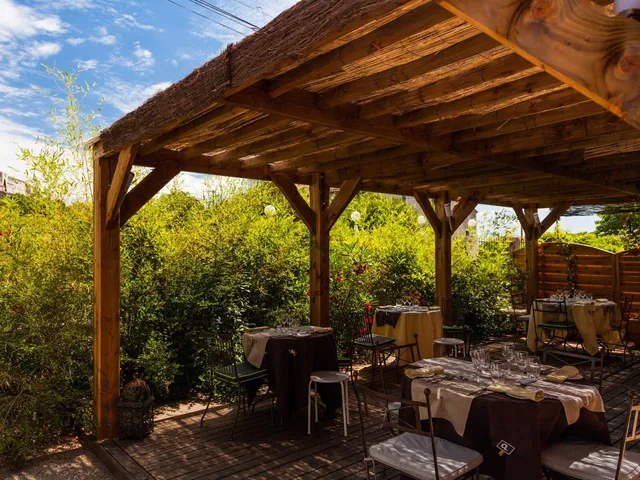 Logis Hôtel le Relais Sarrasin Rest. à la Table d'Alexandre