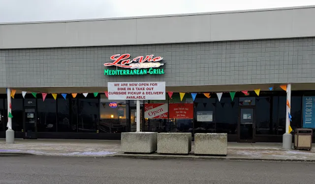 LaVie Mediterranean Grill