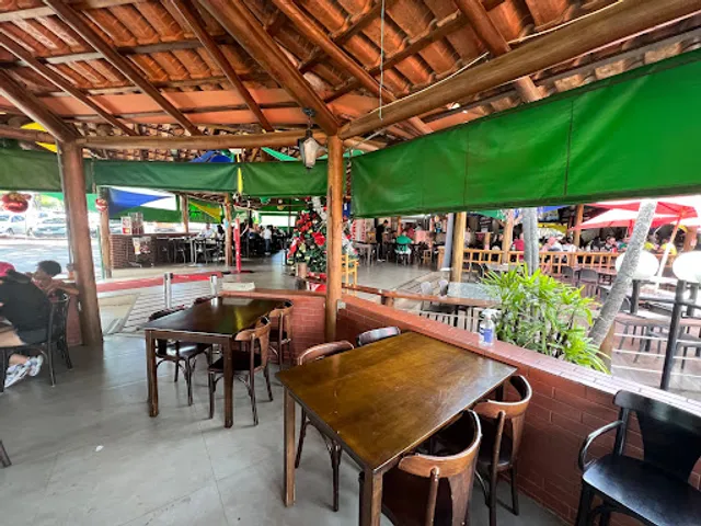 Alpinus Choperia e Galeteria: Carne de Sol, Galeto, Playground, Delivery, Brasília