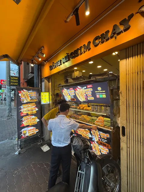 Bánh Mì Chim Chạy Minh Khai - Phường Phạm Ngũ Lão