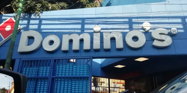 Domino's