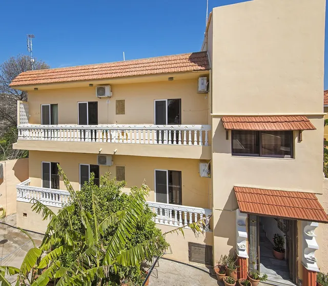 Georgia Old Town Apartments