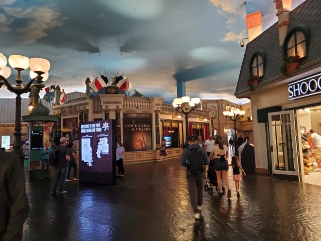 Harmon Retail Corner