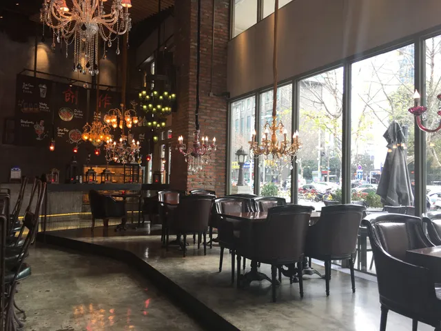 Creation Kitchen & Bar