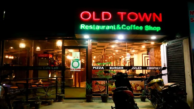 Old Town Food: Best Late-Night Food in Bhaktapur