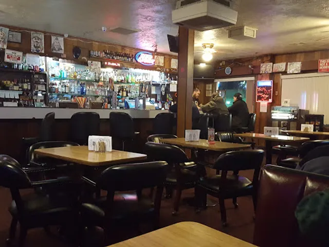 Hour Glass Pub & Eatery