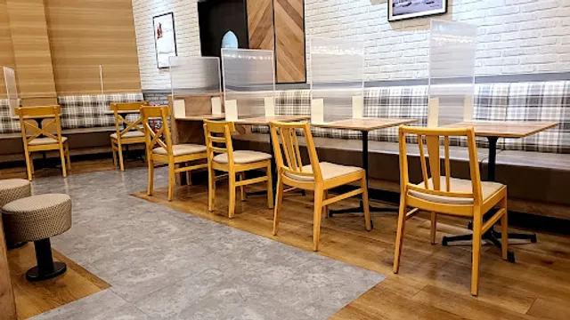 Mister Donut - Ito-Yokado Hikifune Shop