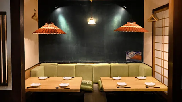 いでたち、ほたる。池袋店