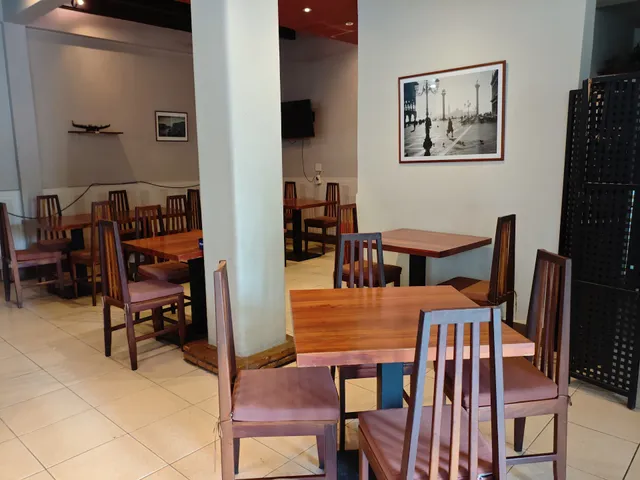 La Gondola Italian Restaurant