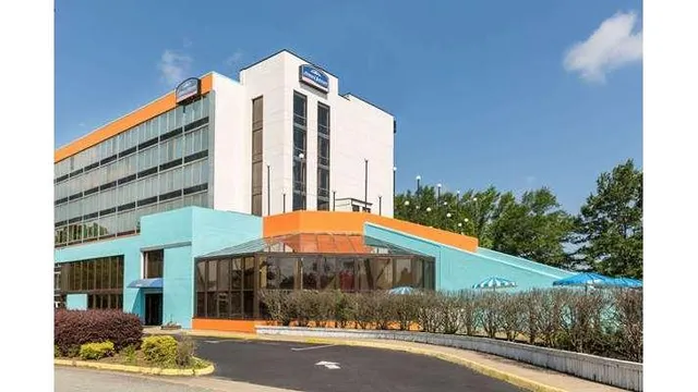 Howard Johnson by Wyndham Williamsburg