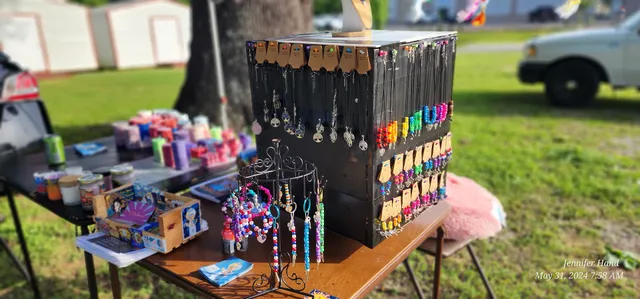 Meridian Street Flea Market