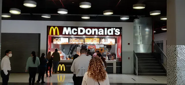 McDonald's Avenida Escazú