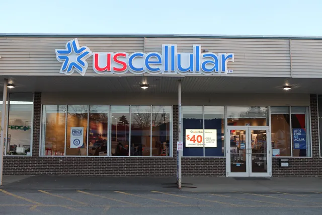 UScellular & T-Mobile