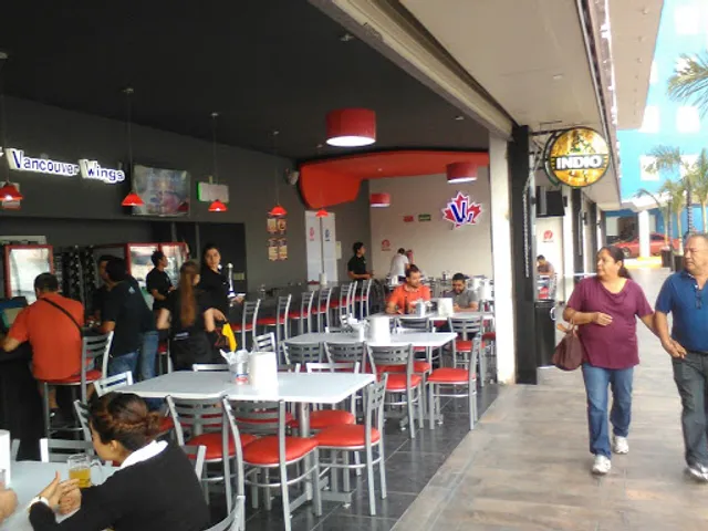 Vancouver Wings Leon Poliforum