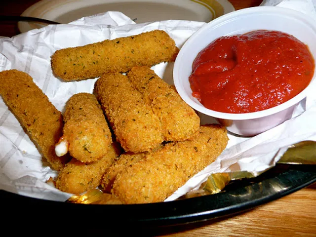 Dominick's Villa Rosa Pizzeria