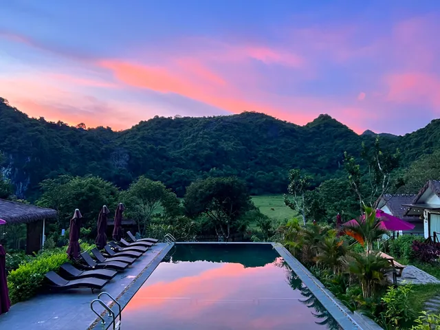 Yên Hidden Valley - Cat Ba