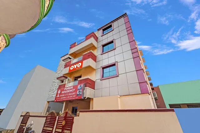 OYO Flagship 80741B Porur Residency