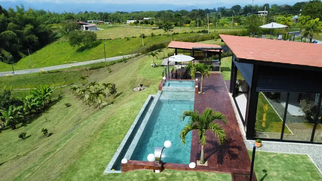 Akanachi Luxury Home